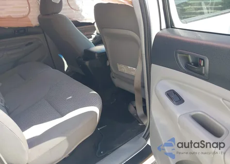 2013 Toyota Tacoma Prerunner V6 from USA, damaged, VIN 5TFJU4GN9DX042679